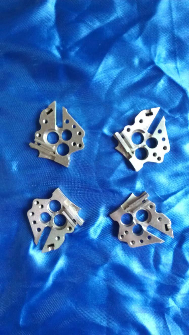 醫(yī)療零件精密CNC加工定制 為穿戴設(shè)備與機械配件提供可靠解決方案