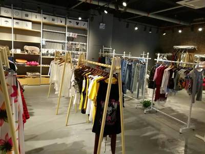 一文看懂服裝出口電商產(chǎn)品、供應(yīng)鏈、品牌如何布局