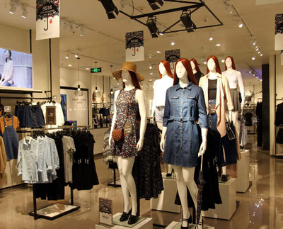 開(kāi)店容易守店難 服裝行業(yè)如何落地智慧門(mén)店