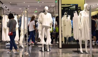 選擇服裝商品進銷存軟件，解決輔料銷售行業(yè)痛點